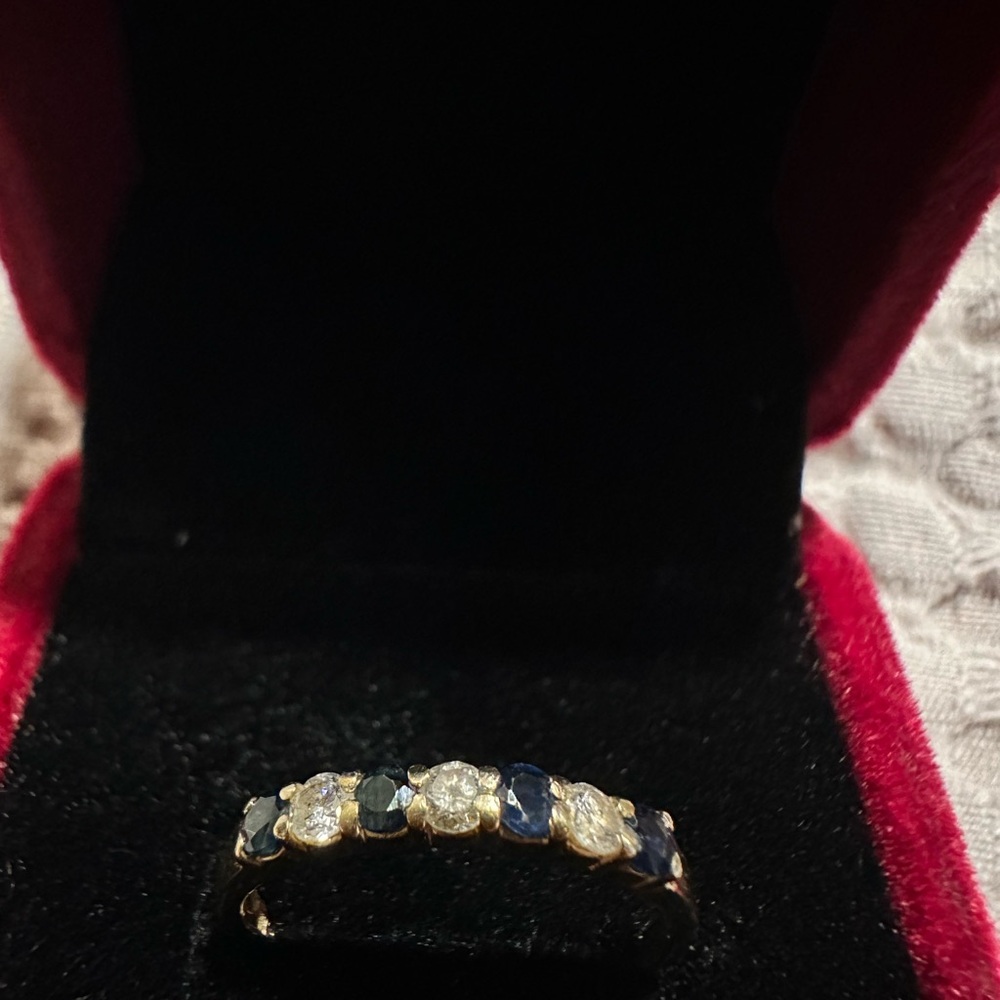 14k vintage solid gold band with diamonds & sapphires - Picture 8 of 10